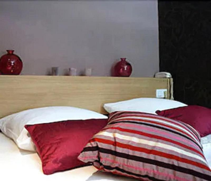 Celtic Hotel Auray Buitenkant foto